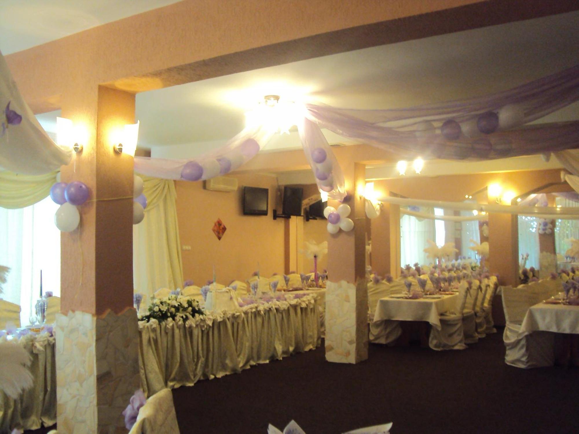 Pension Regal Satu Mare Exteriör bild